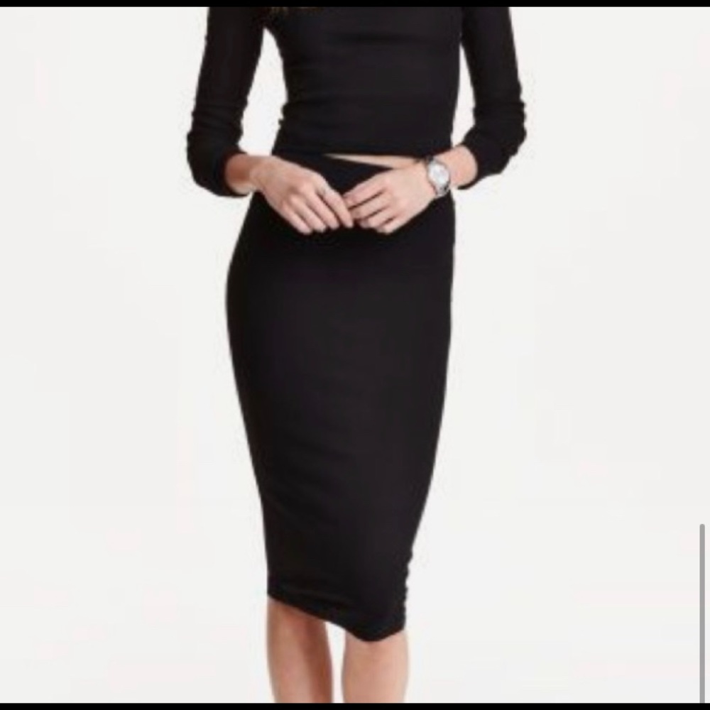 H&M black pencil skirt